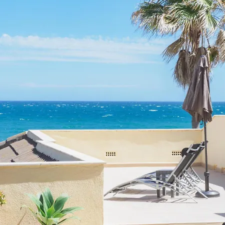 Cubo's Oceanview Lubina Sitio de Calahonda
